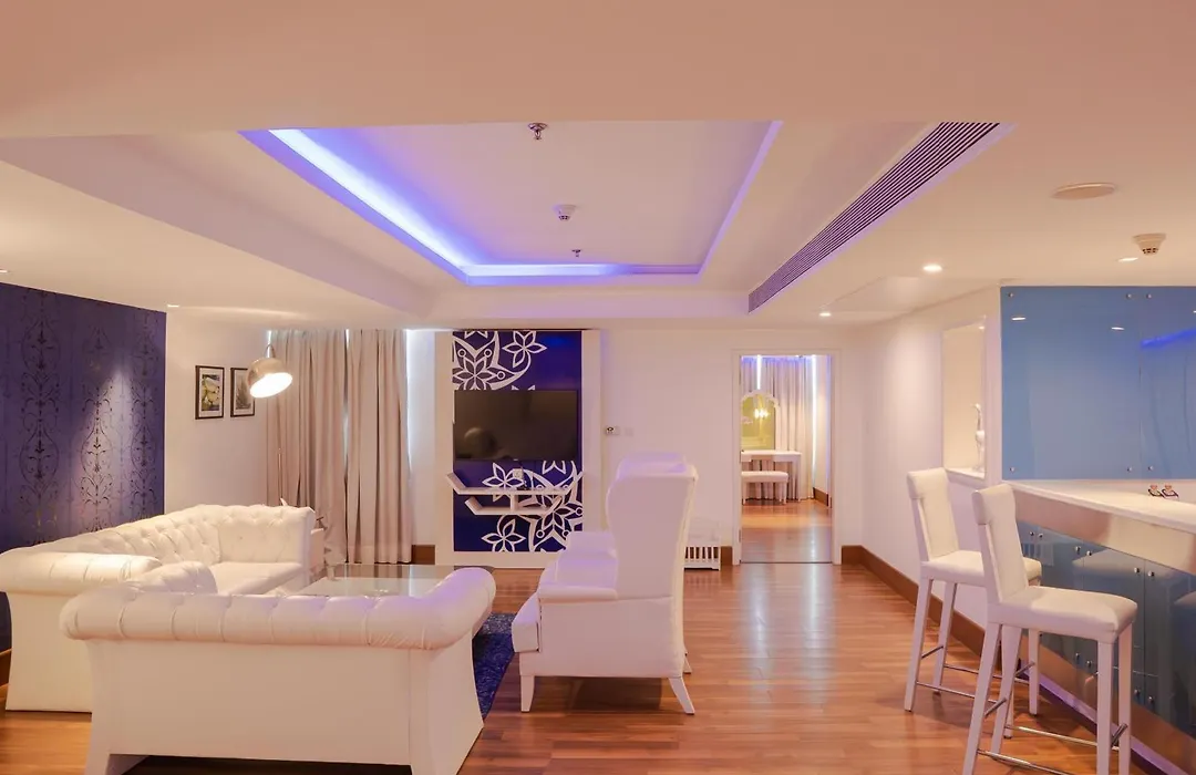 Radisson Blu Kochi-1